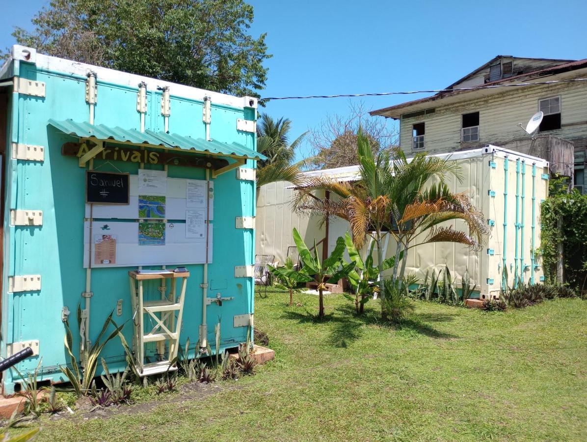 Container House Cahuita 호텔 외부 사진