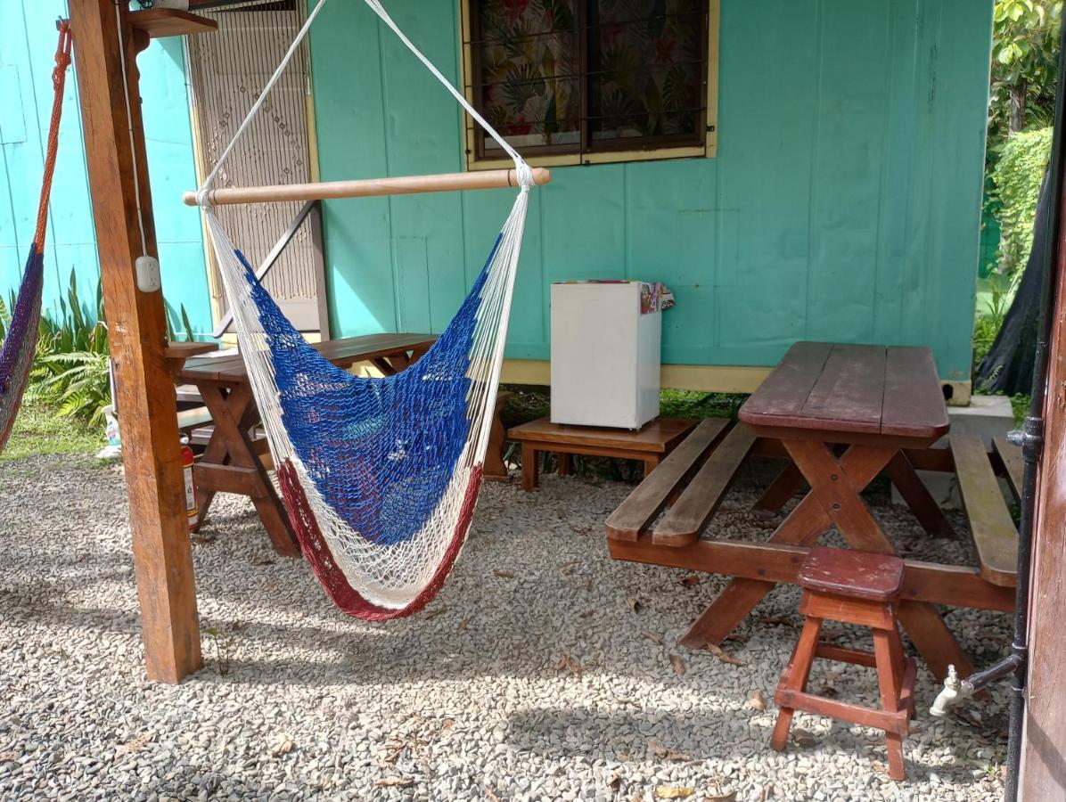 Container House Cahuita 호텔 외부 사진
