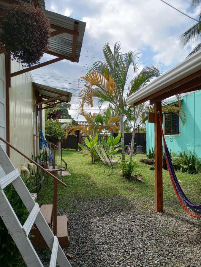 Container House Cahuita 호텔 외부 사진