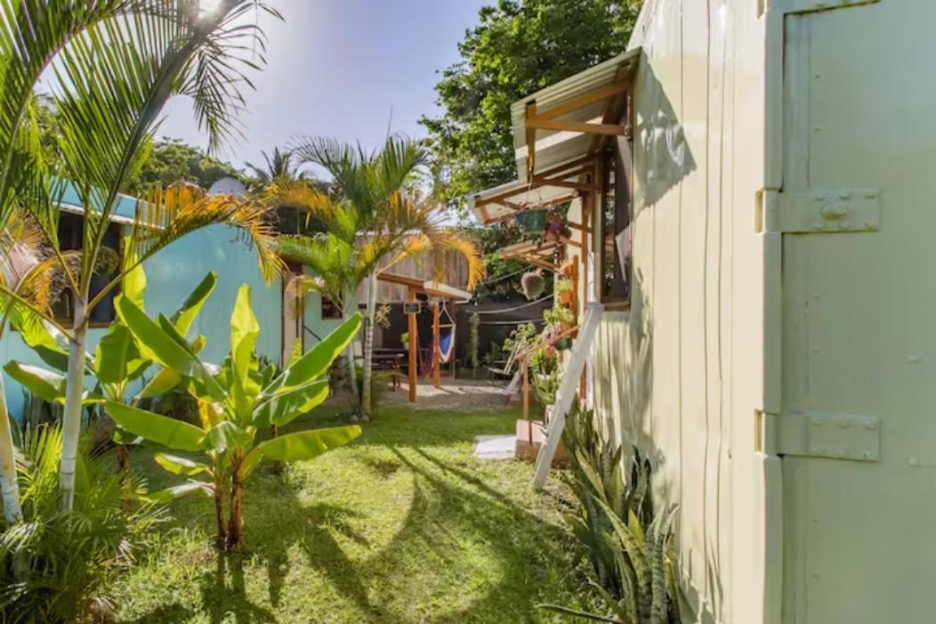 Container House Cahuita 호텔 외부 사진